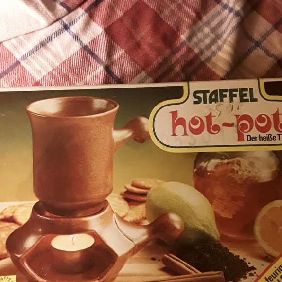 NEW hot pot * stoneware - Picture 1 of 2